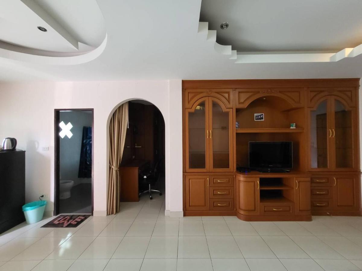 Apartamento Marin House Pattaya Exterior foto