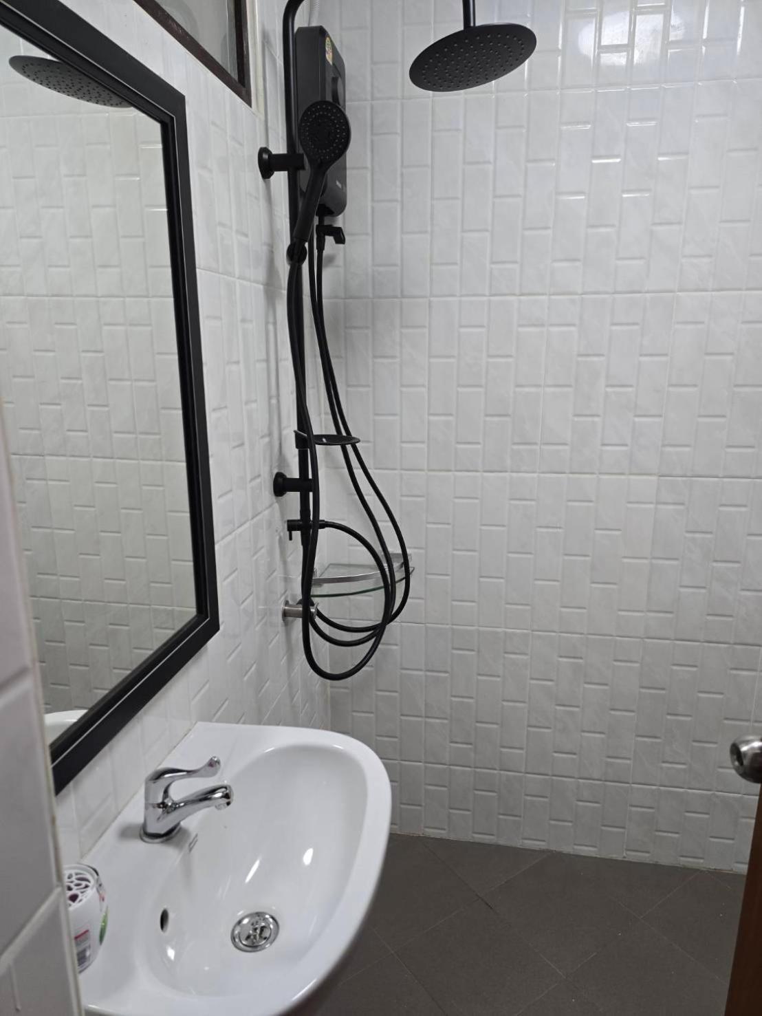Apartamento Marin House Pattaya Exterior foto