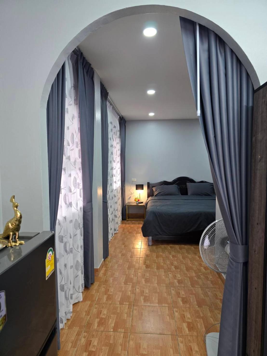 Apartamento Marin House Pattaya Exterior foto