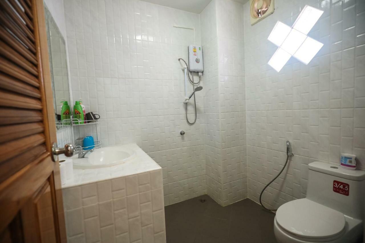 Apartamento Marin House Pattaya Exterior foto