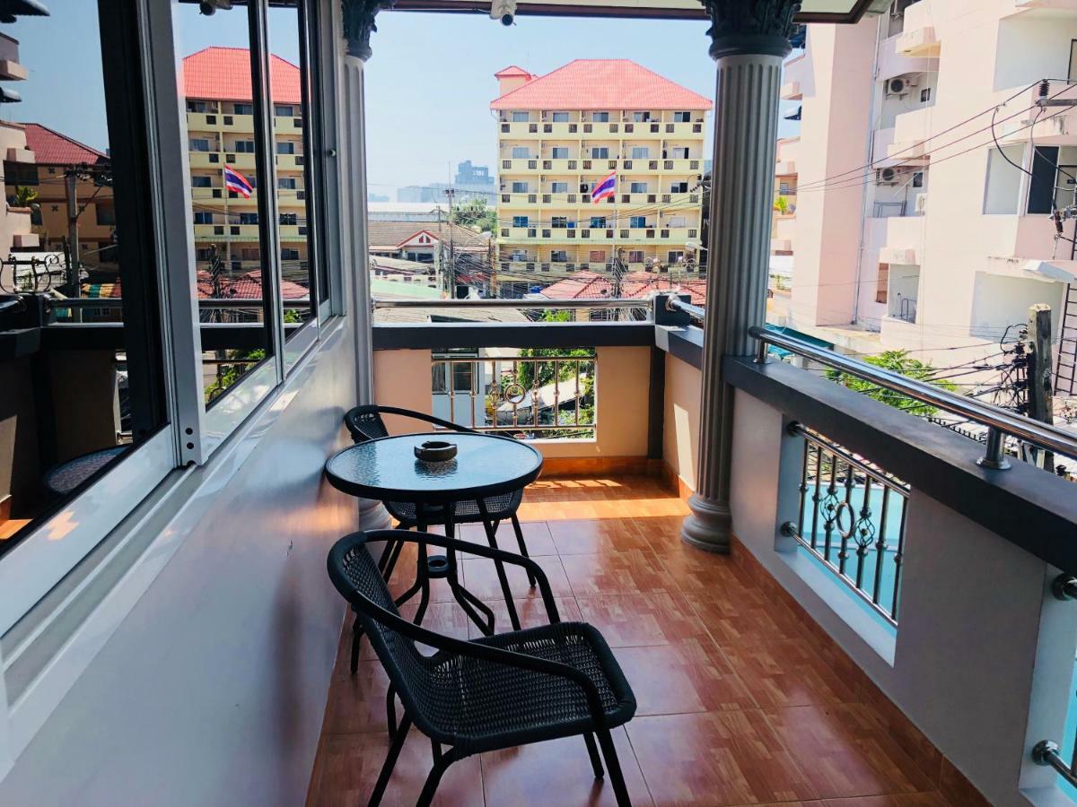 Apartamento Marin House Pattaya Exterior foto