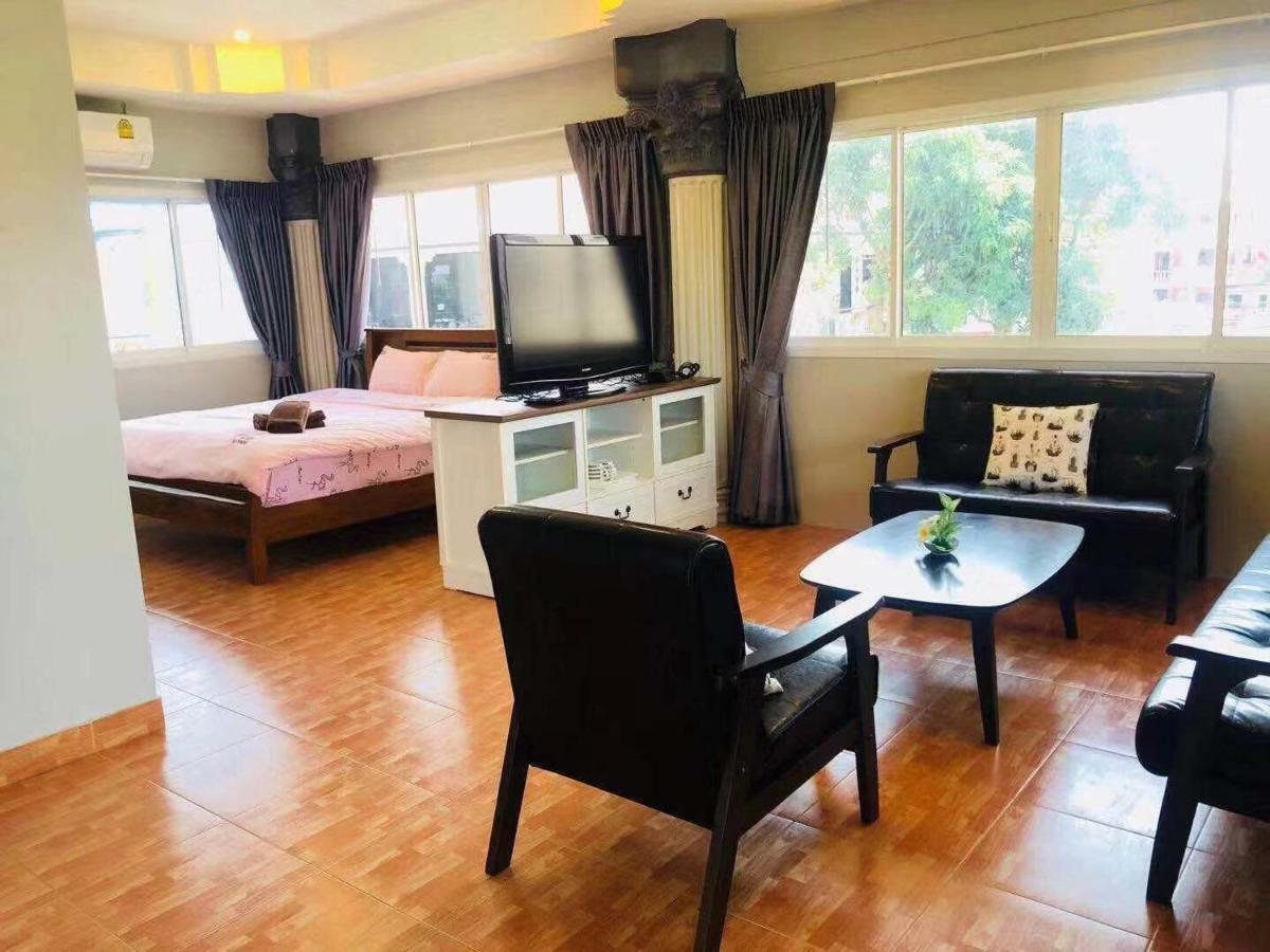 Apartamento Marin House Pattaya Exterior foto