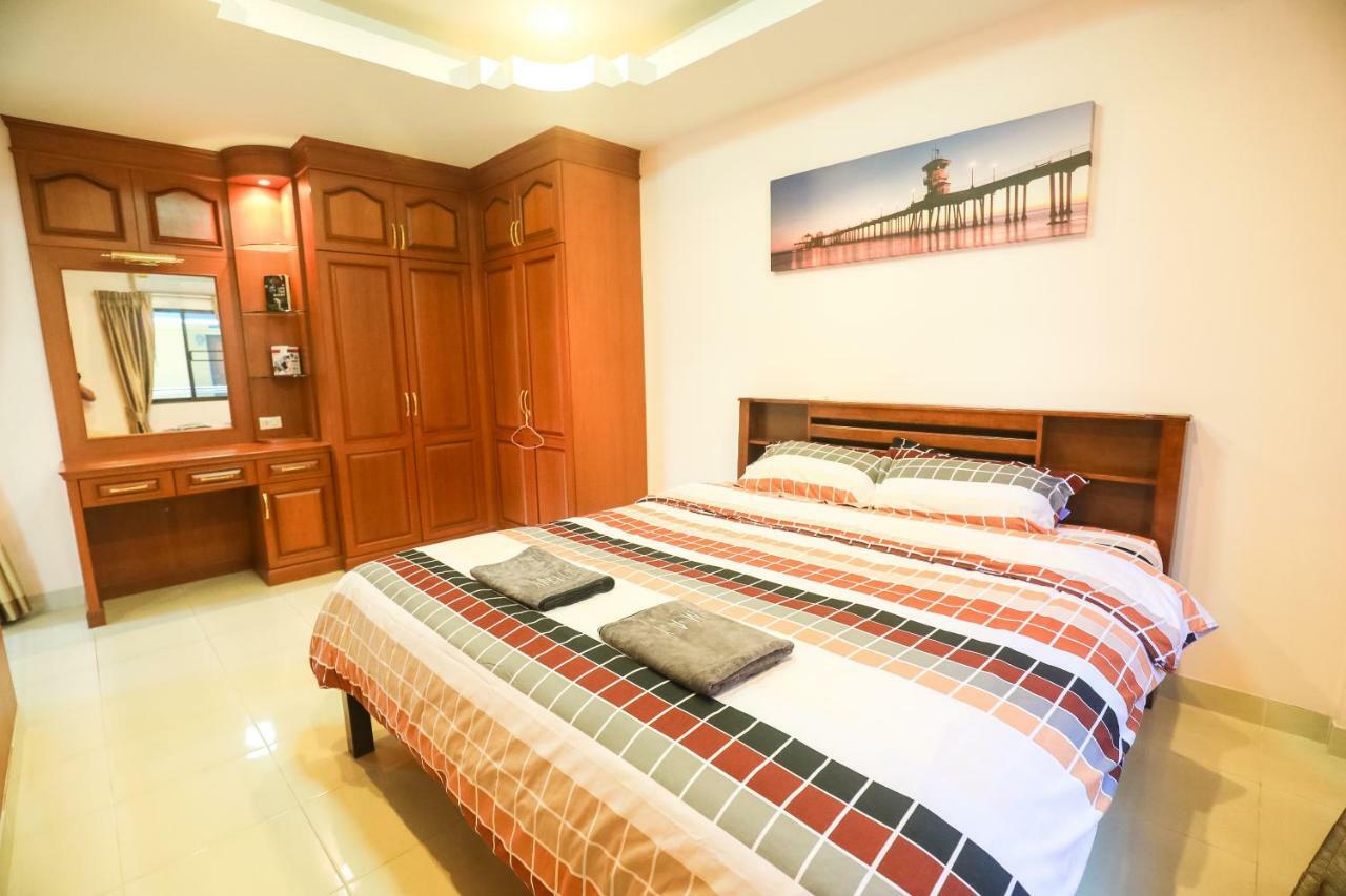 Apartamento Marin House Pattaya Exterior foto